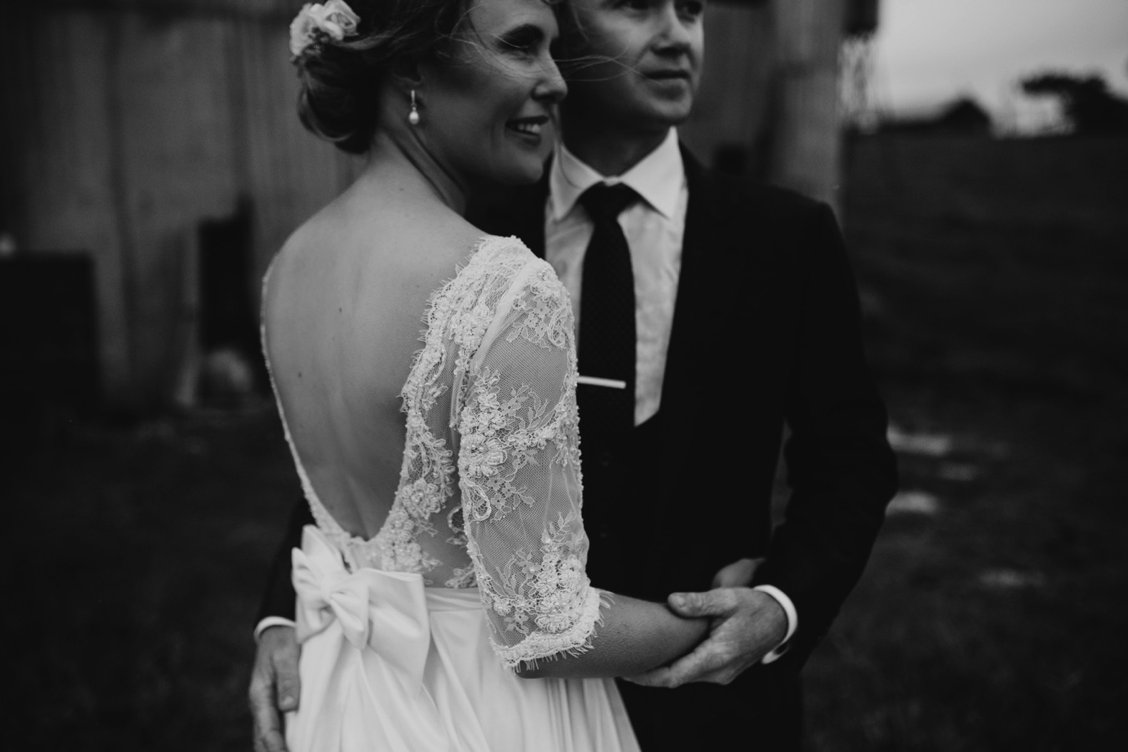 romantic photo of bride and groom stanthorpe wedding photography